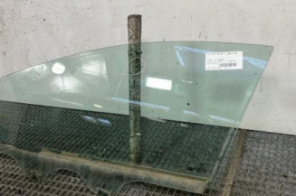Vitre avant gauche FORD FIESTA 7