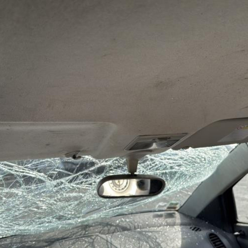 Leve vitre mecanique avant droit OPEL AGILA B Photo n°20