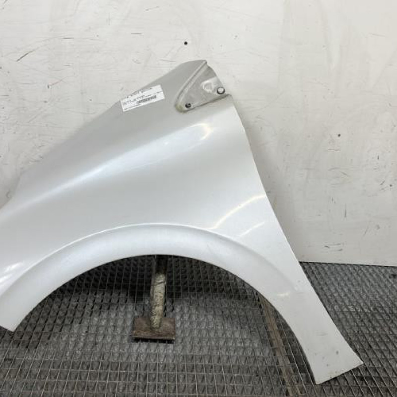 Aile avant gauche PEUGEOT 208 1 Photo n°1