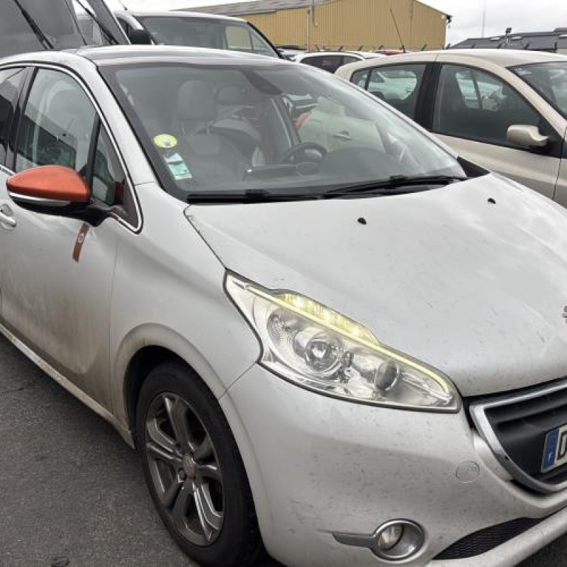 Renfort pare choc avant (traverse) PEUGEOT 208 1 Photo n°8