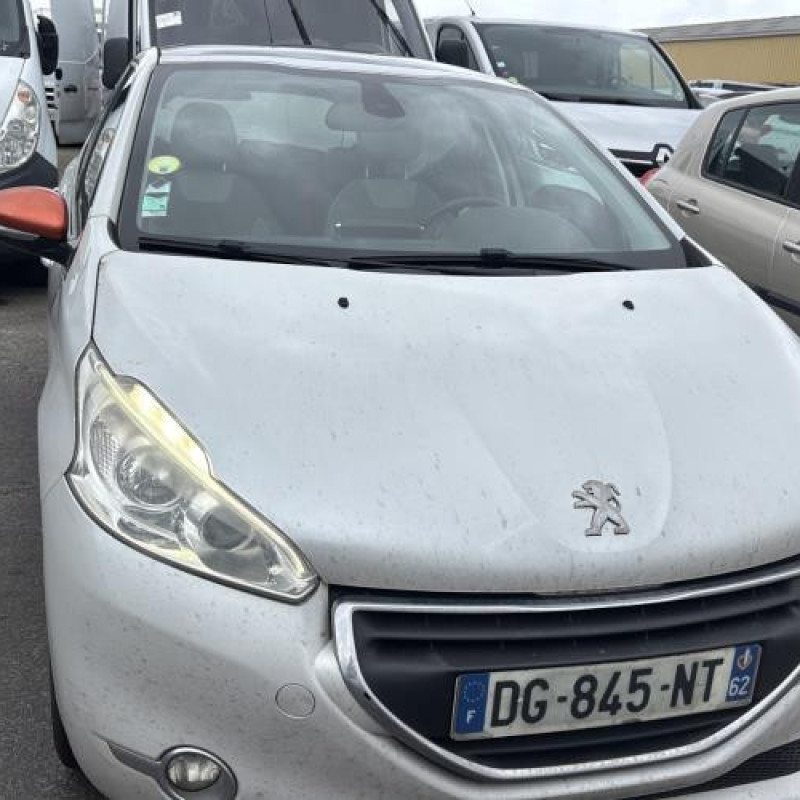 Renfort pare choc avant (traverse) PEUGEOT 208 1 Photo n°13