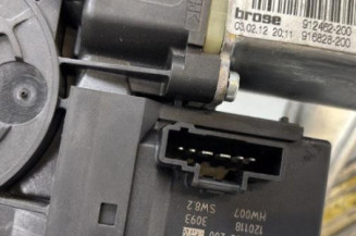 Leve vitre electrique avant droit RENAULT MEGANE 3