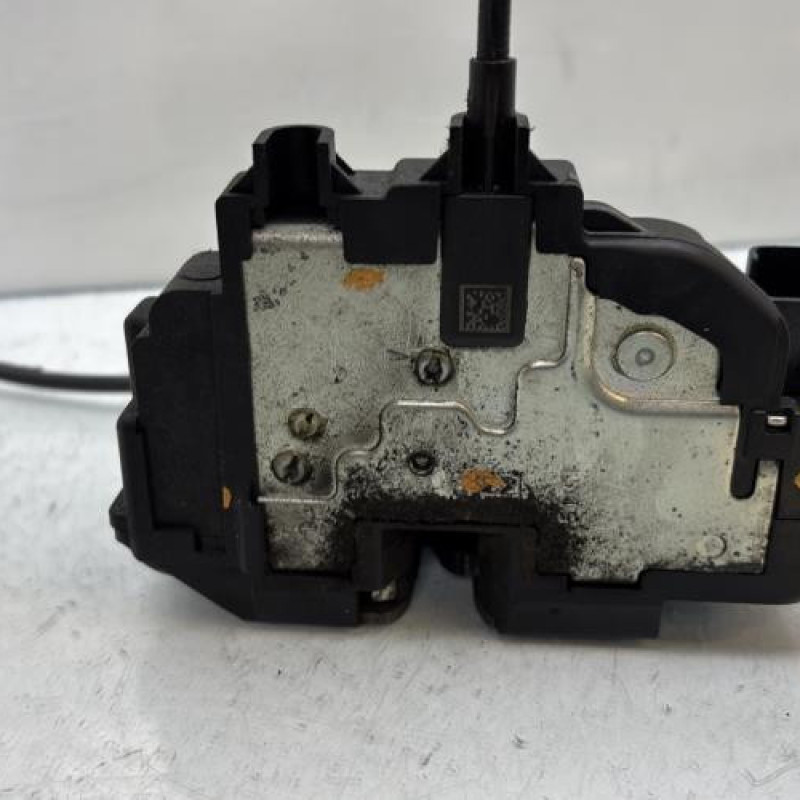 Serrure avant gauche RENAULT MEGANE 3 Photo n°6