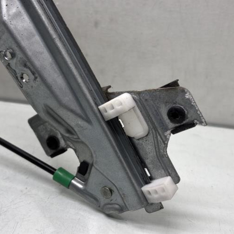 Leve vitre electrique avant gauche PEUGEOT 407 Photo n°5