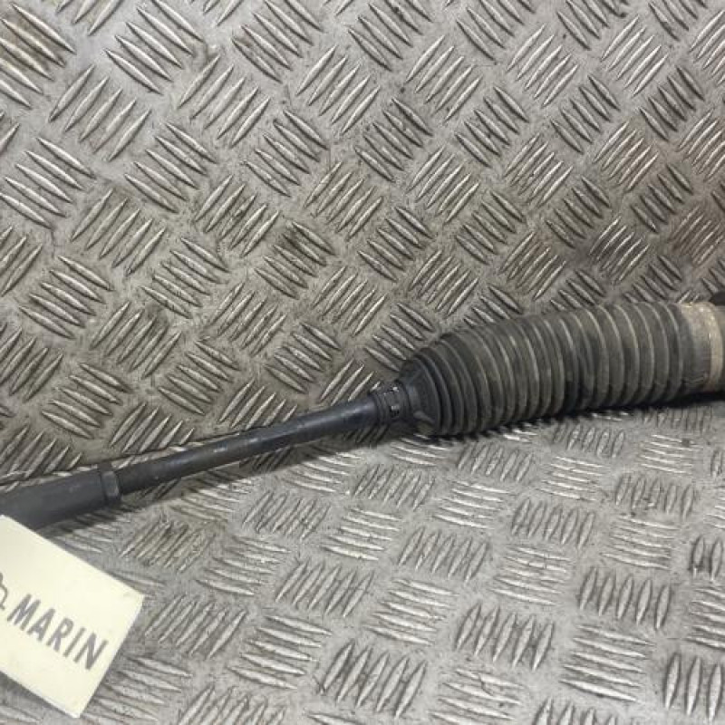 Cremaillere assistee VOLKSWAGEN POLO 4 Photo n°2