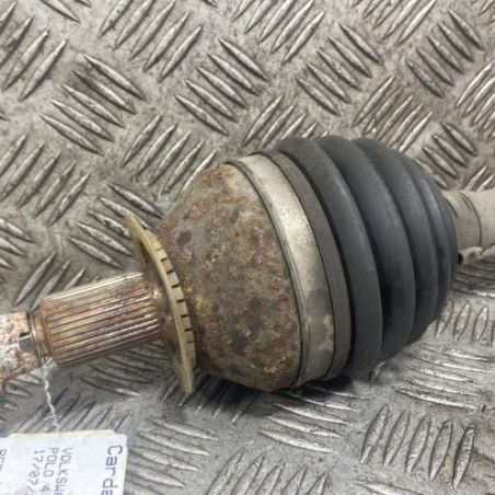 Cardan gauche (transmission) VOLKSWAGEN POLO 4