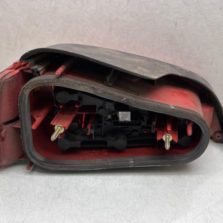 Feu arriere principal droit (feux) PEUGEOT 106