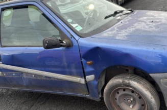 Feu arriere principal droit (feux) PEUGEOT 106