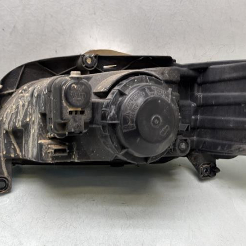 Optique avant principal droit (feux)(phare) PEUGEOT 106 Photo n°2