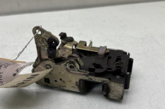 Serrure avant gauche PEUGEOT 106