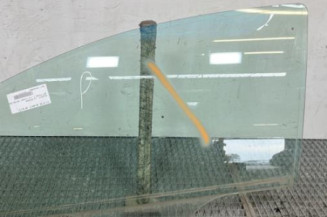 Vitre avant droit PEUGEOT 307 Photo n°1