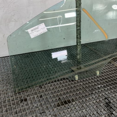 Vitre avant droit PEUGEOT 307
