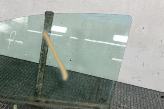 Vitre avant droit PEUGEOT 307