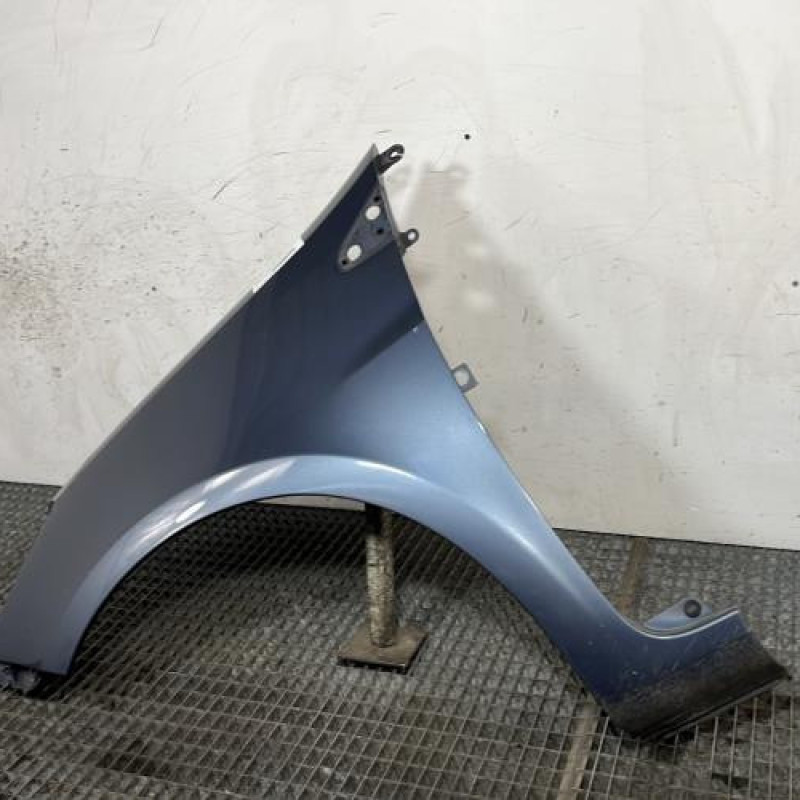Aile avant gauche RENAULT CLIO 3 Photo n°3