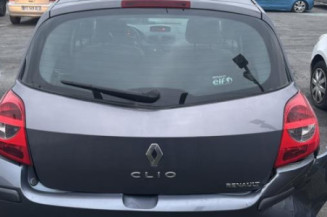 Custode arriere droit (porte) RENAULT CLIO 3