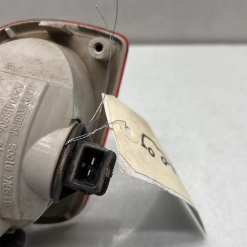 Anti brouillard arriere gauche RENAULT KANGOO 2 Photo n°3