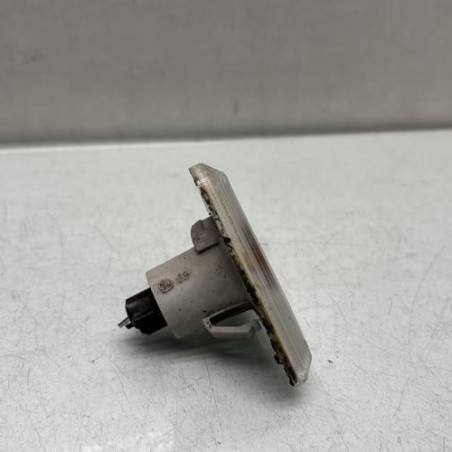 Repetiteur clignotant avant droit  (Feux) RENAULT KANGOO 2