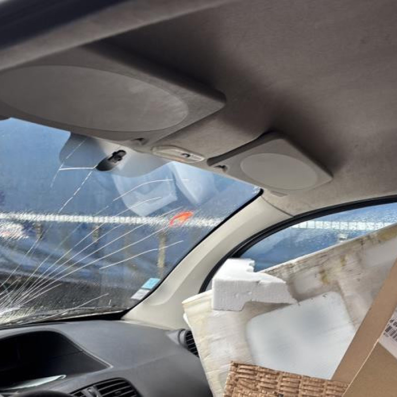 Ceinture avant droit RENAULT KANGOO 2 Photo n°15