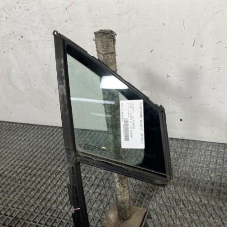 Custode avant droit (porte) PEUGEOT 5008 1