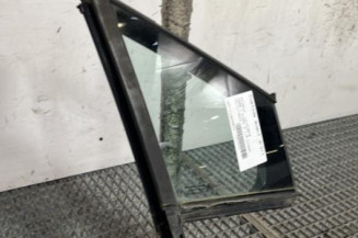 Custode avant droit (porte) PEUGEOT 5008 1