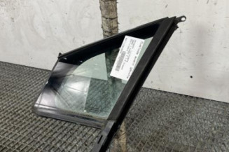 Custode avant gauche (porte) PEUGEOT 5008 1