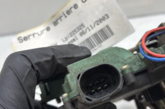 Serrure arriere droit VOLKSWAGEN GOLF 4