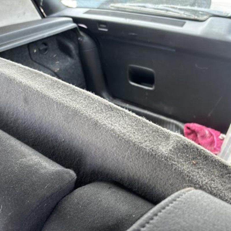 Serrure arriere droit VOLKSWAGEN GOLF 4 Photo n°18