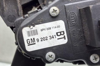 Pedale d'accelerateur OPEL ZAFIRA B