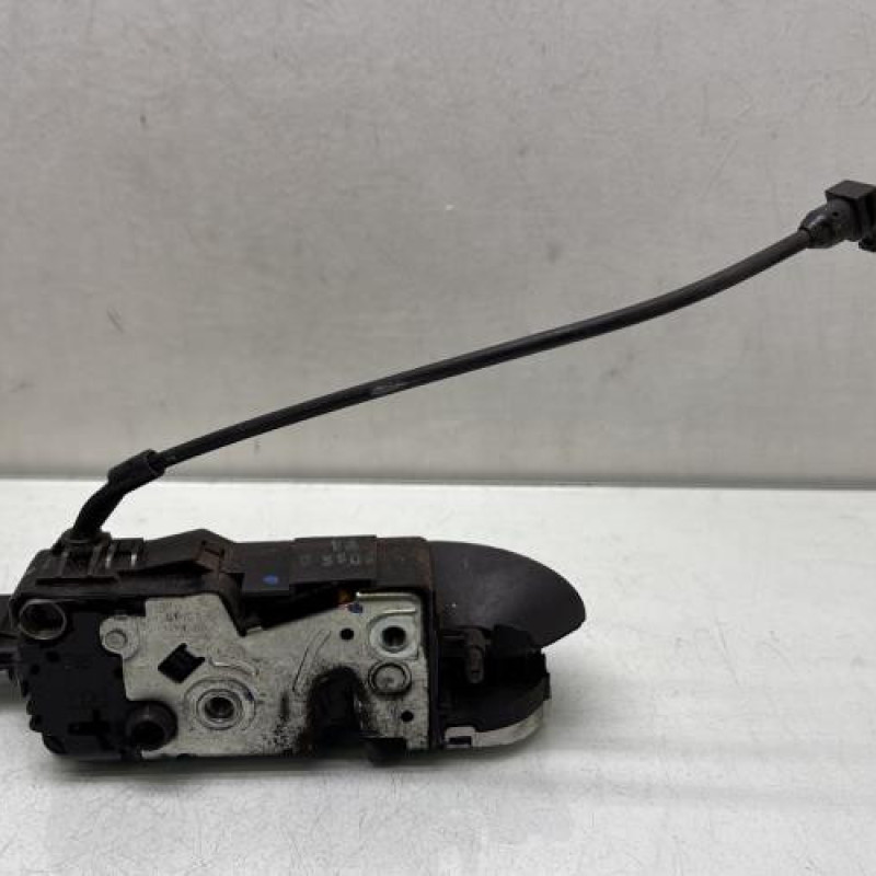 Serrure avant gauche PEUGEOT 207 Photo n°1