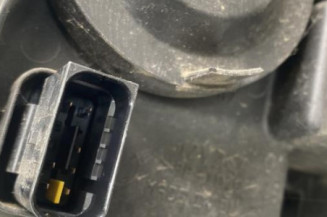 Optique avant principal droit (feux)(phare) PEUGEOT 2008 1