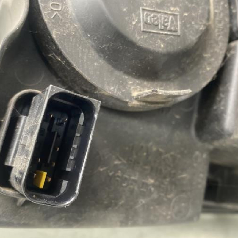 Optique avant principal droit (feux)(phare) PEUGEOT 2008 1 Photo n°6