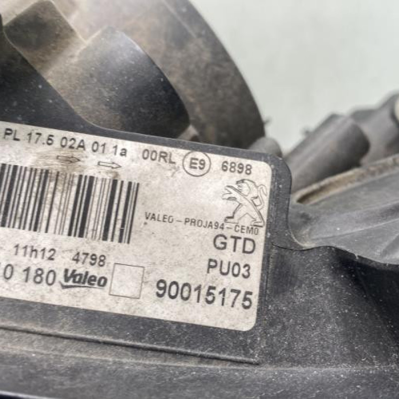 Optique avant principal gauche (feux)(phare) PEUGEOT 2008 1 Photo n°4