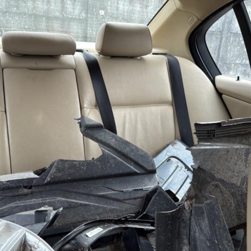 Retroviseur interieur BMW SERIE 3 E90 Photo n°18