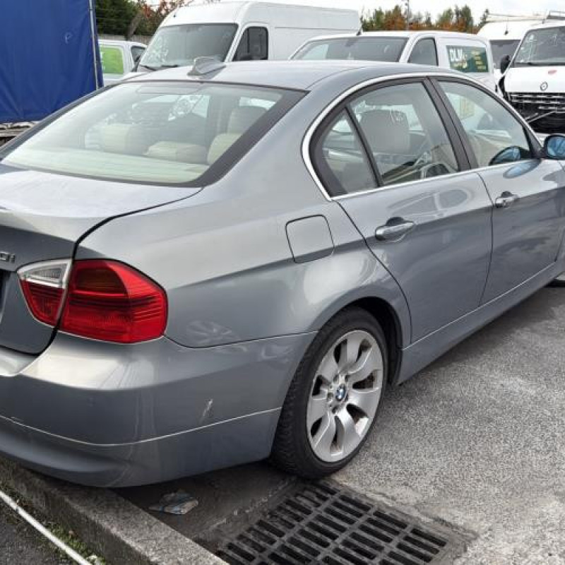 Serrure avant droit BMW SERIE 3 E90 Photo n°8