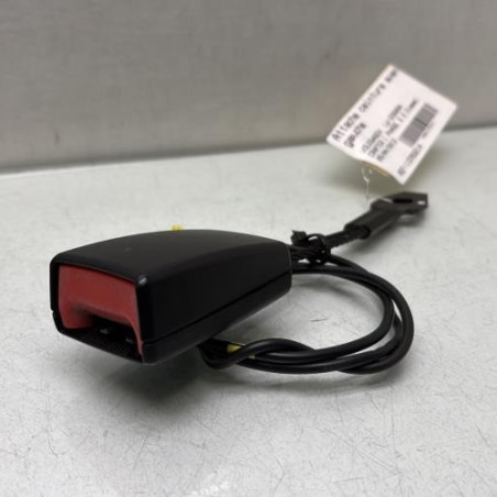 Attache ceinture avant gauche VOLKSWAGEN CRAFTER 1 Photo n°1