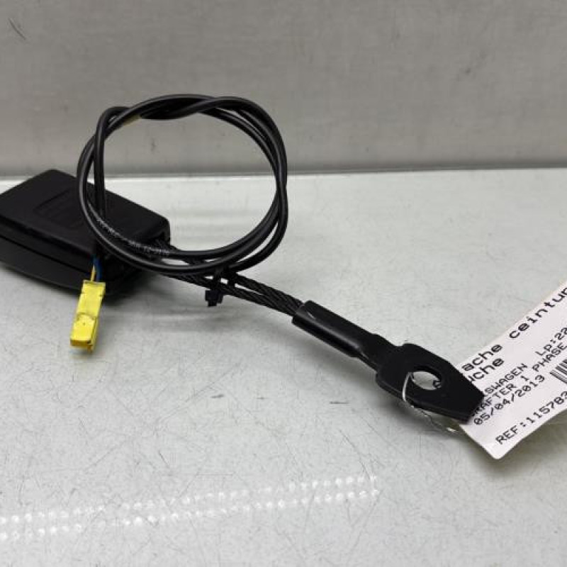 Attache ceinture avant gauche VOLKSWAGEN CRAFTER 1 Photo n°3