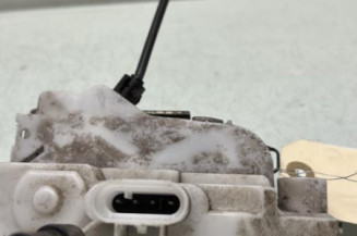 Serrure avant droit RENAULT LAGUNA 2