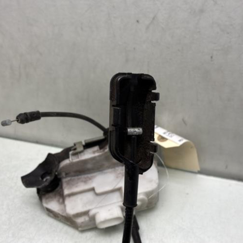 Serrure avant gauche RENAULT LAGUNA 2 Photo n°4