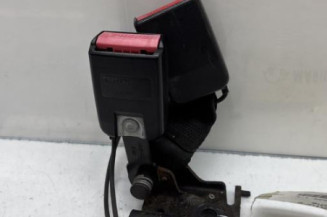 Attache ceinture arriere gauche RENAULT MEGANE 3 Photo n°1