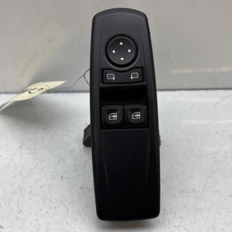 Interrupteur de leve vitre avant gauche RENAULT MEGANE 3 Photo n°1