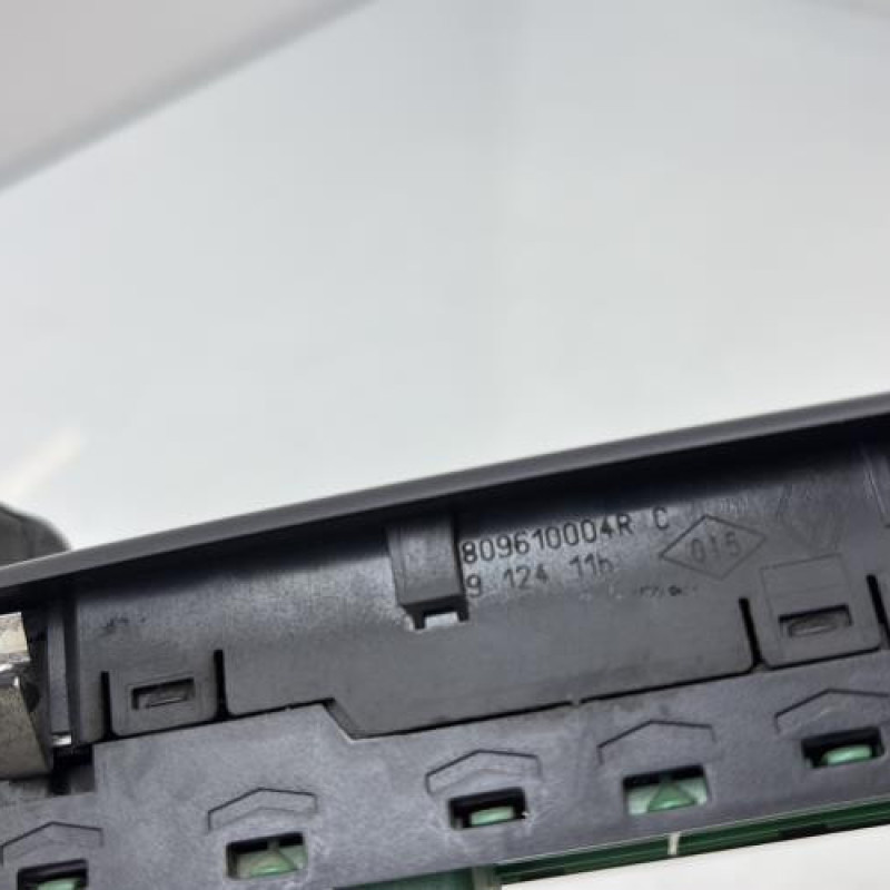 Interrupteur de leve vitre avant gauche RENAULT MEGANE 3 Photo n°7