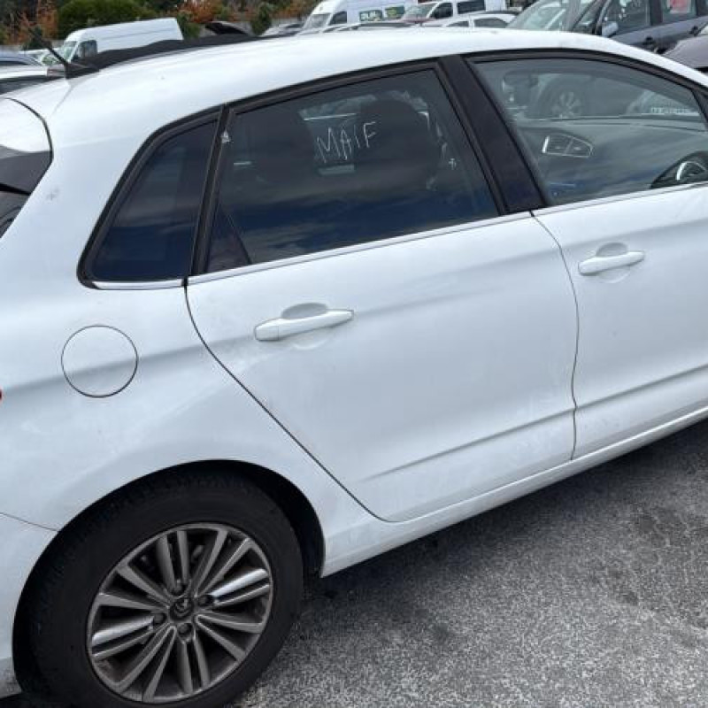 Feu arriere principal droit (feux) CITROEN C4 2 Photo n°6