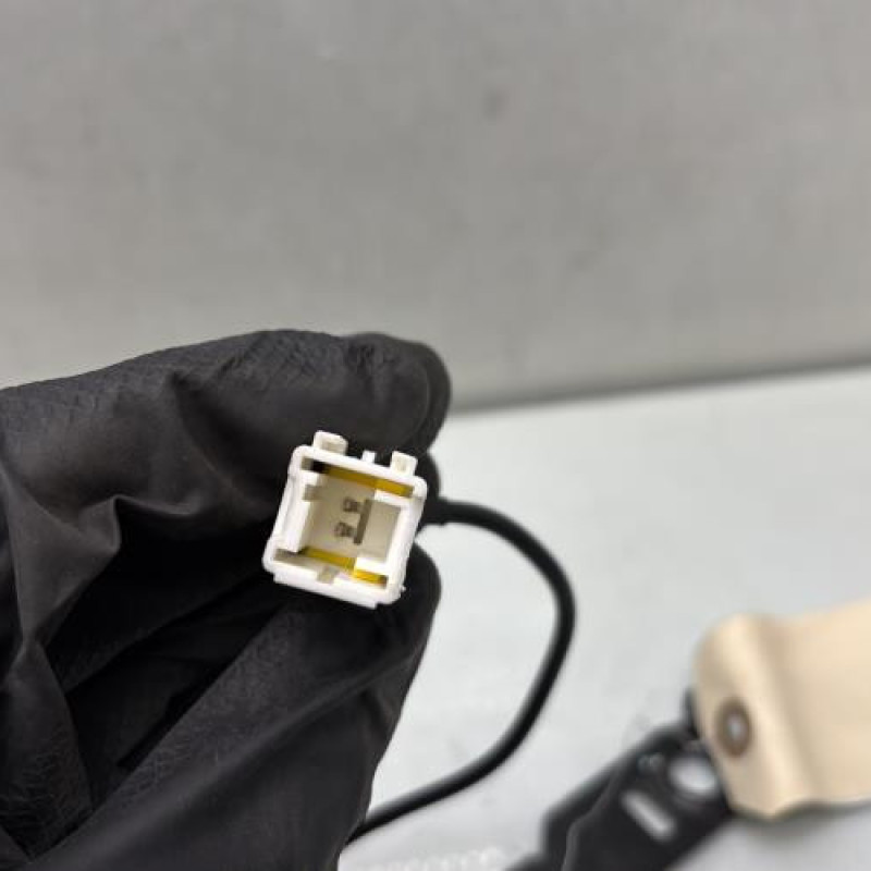 Attache ceinture avant gauche CITROEN C4 2 Photo n°3