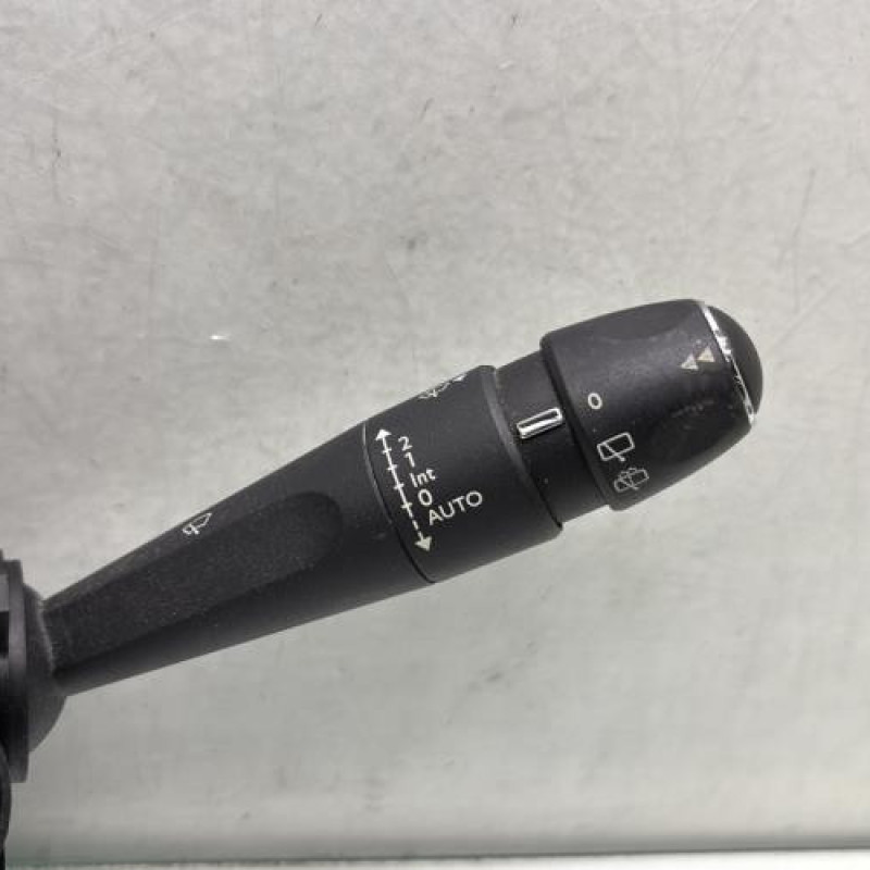 Com (Bloc Contacteur Tournant+Commodo Essuie Glace+Commodo Phare) CITROEN C4 2 Photo n°4