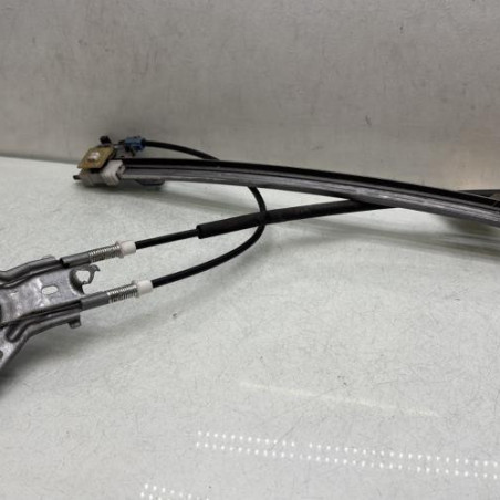 Leve vitre mecanique avant gauche PEUGEOT 106 Photo n°1