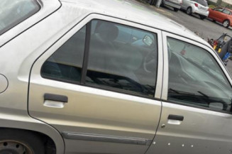 Leve vitre mecanique avant gauche PEUGEOT 106