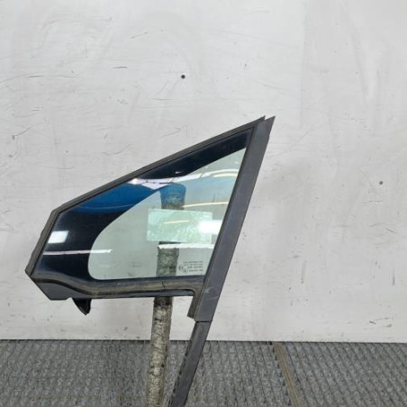 Custode avant gauche (porte) PEUGEOT 208 1 Photo n°1