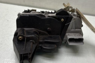 Serrure avant droit PEUGEOT 307