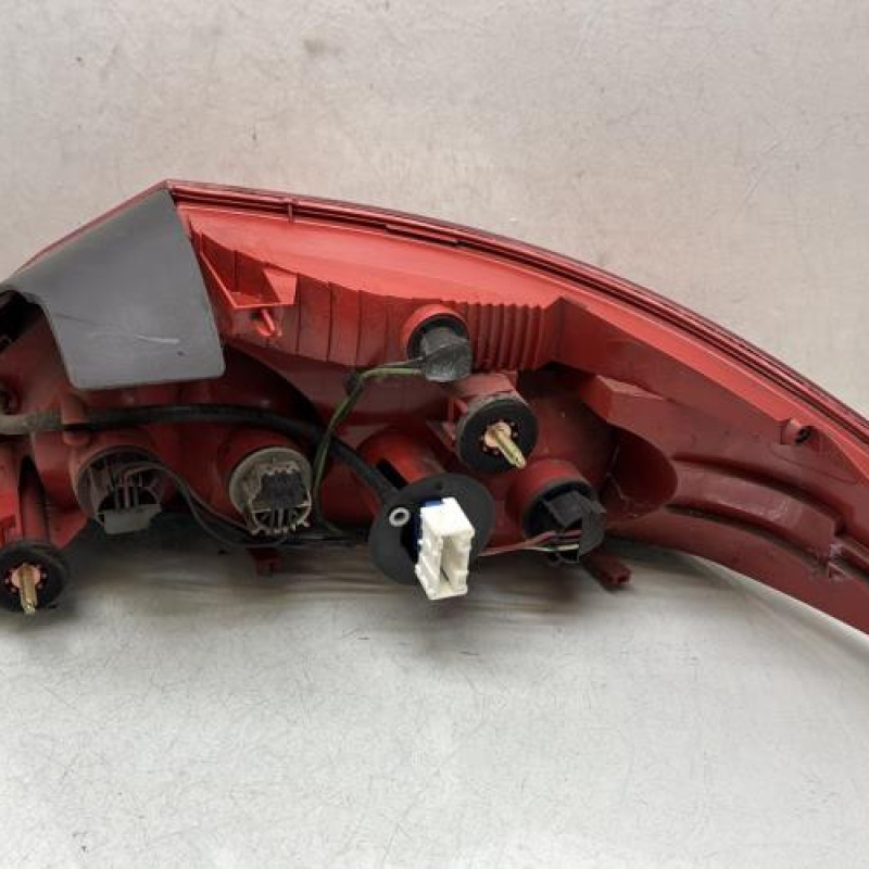 Feu arriere principal gauche (feux) PEUGEOT 407 Photo n°2