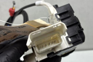 Serrure avant gauche PEUGEOT 407